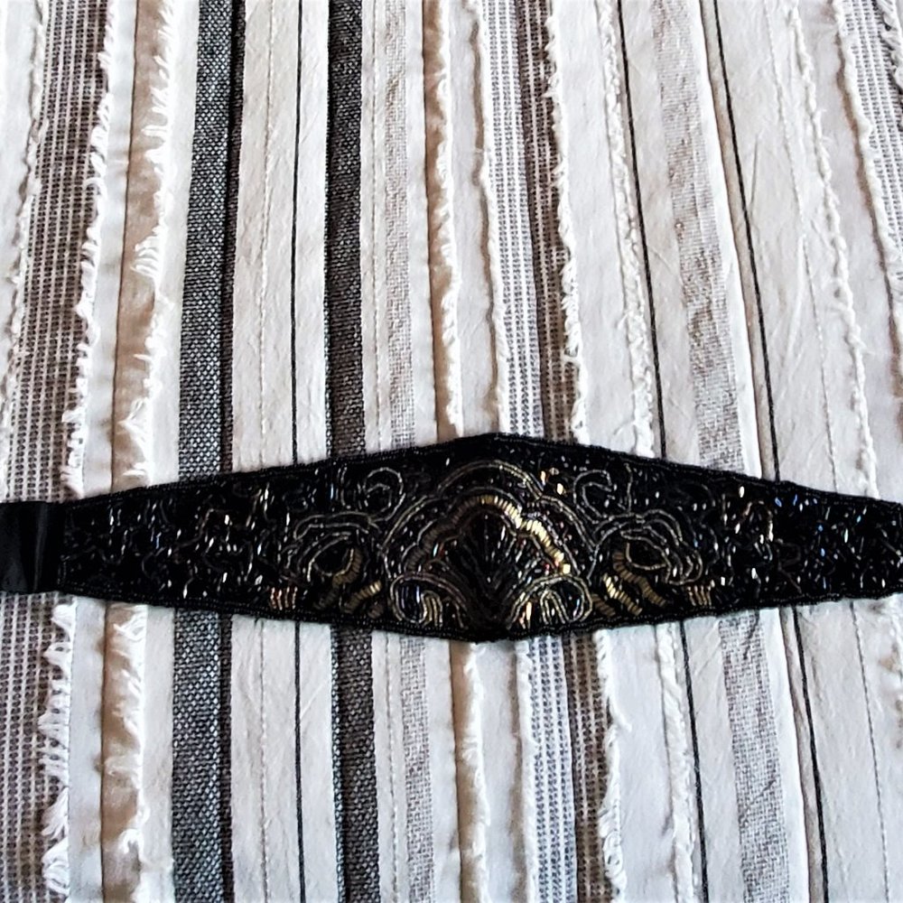 Vintage Beaded Belt - 29 Inches
